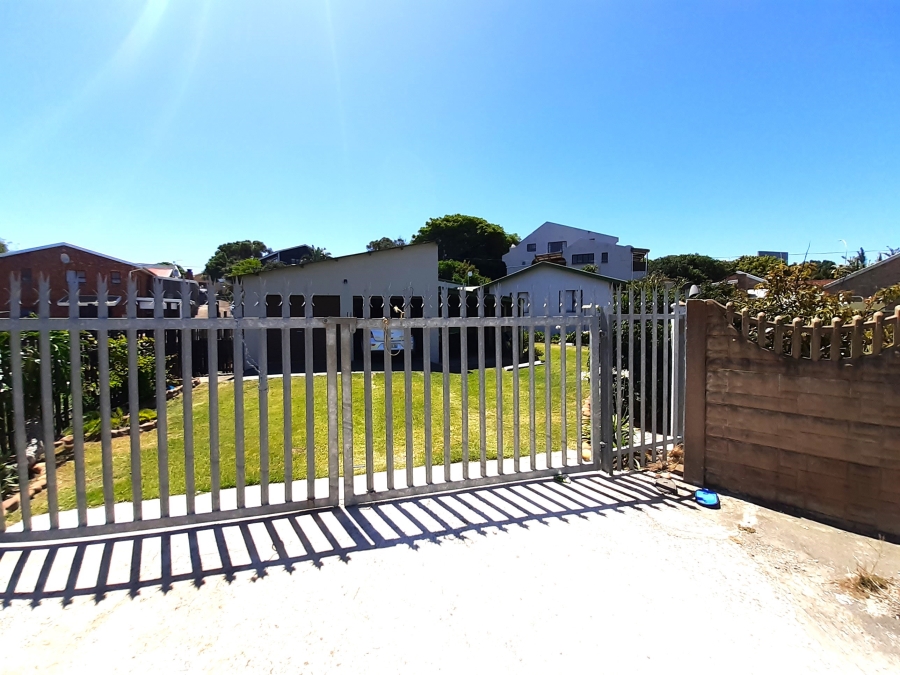 4 Bedroom Property for Sale in Aston Bay Eastern Cape